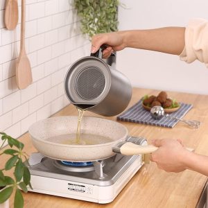 Stainless Steel Oil Filter Household Oil Pot with Lid - Image 6